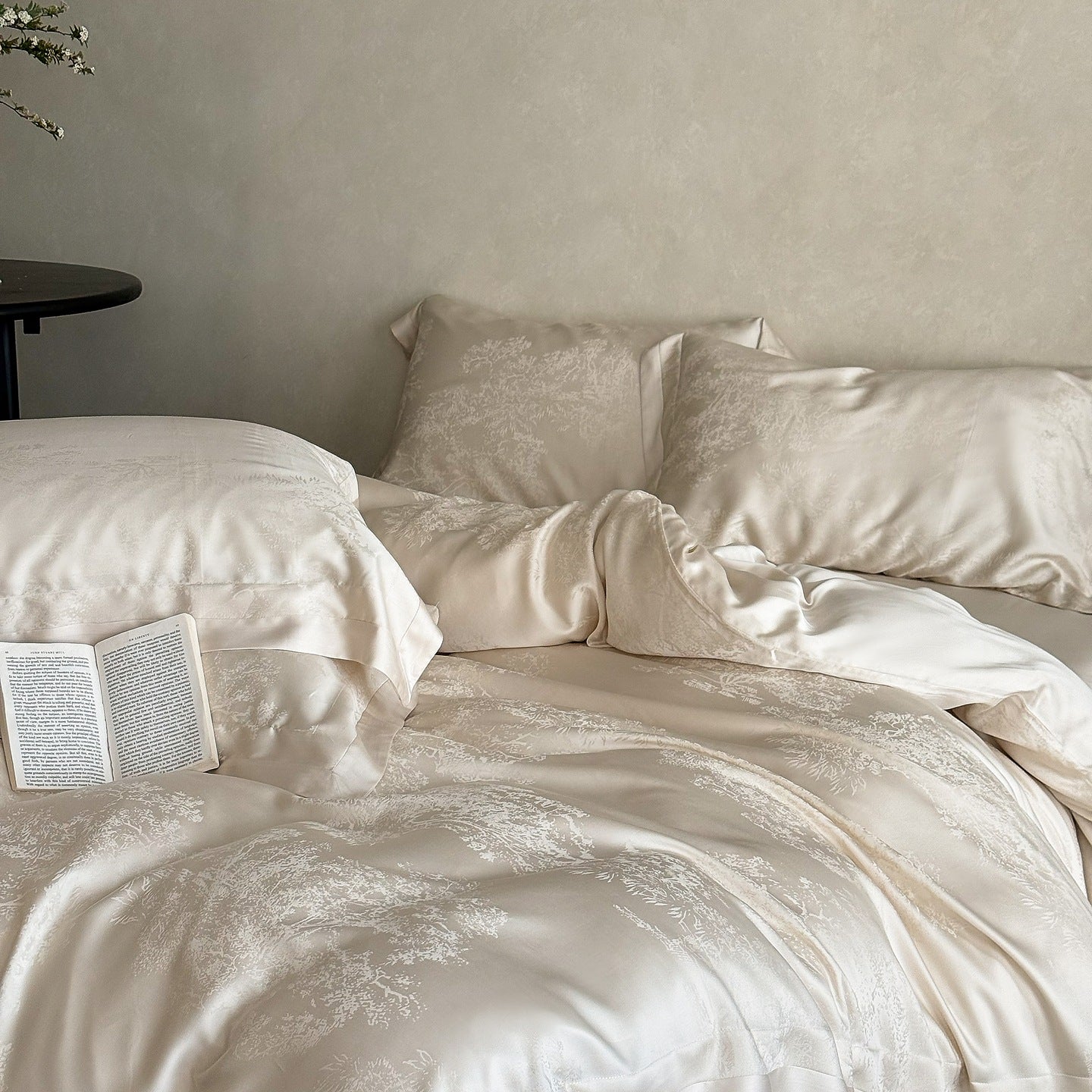 Tencel Bedding Set with Duvet Cover Sheet and Pillowcases