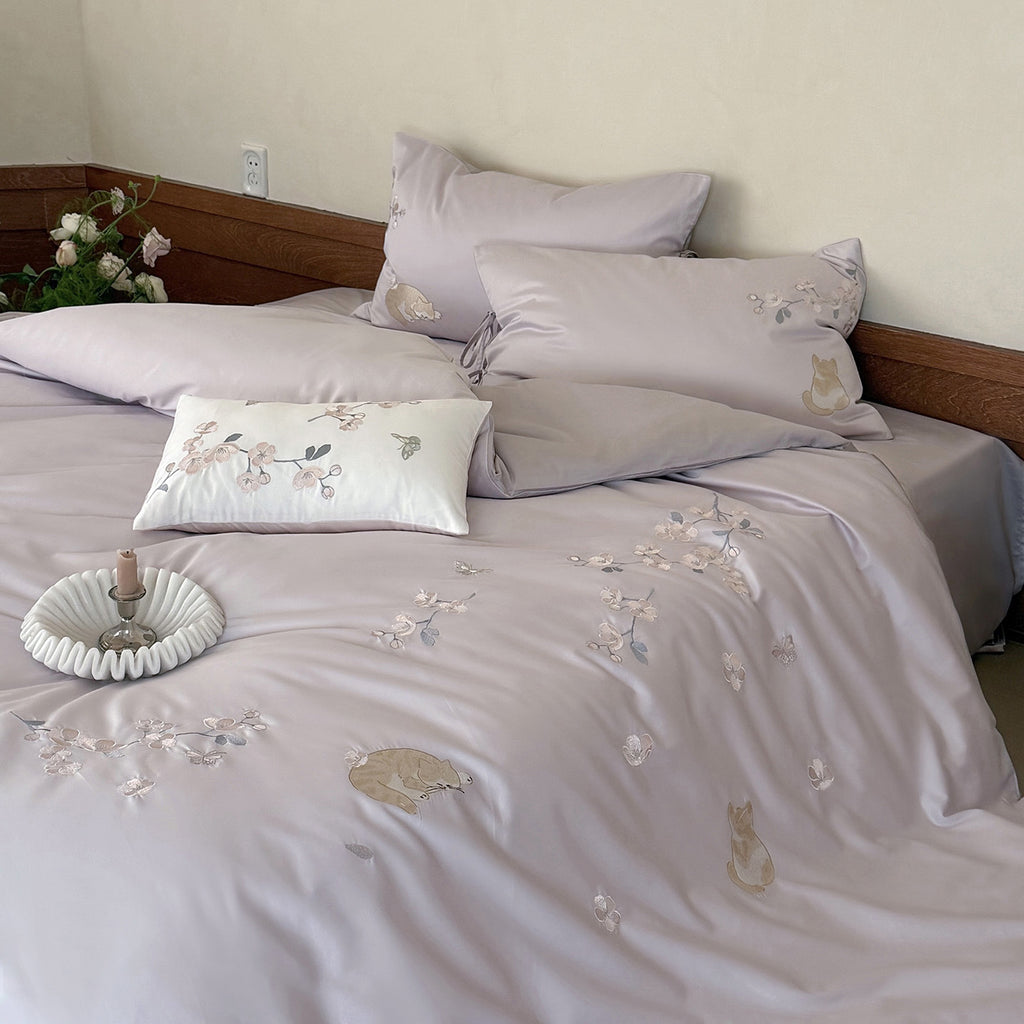 Floral Embroidery Cotton Bed Linen Set with Duvet Cover and Pillowcases